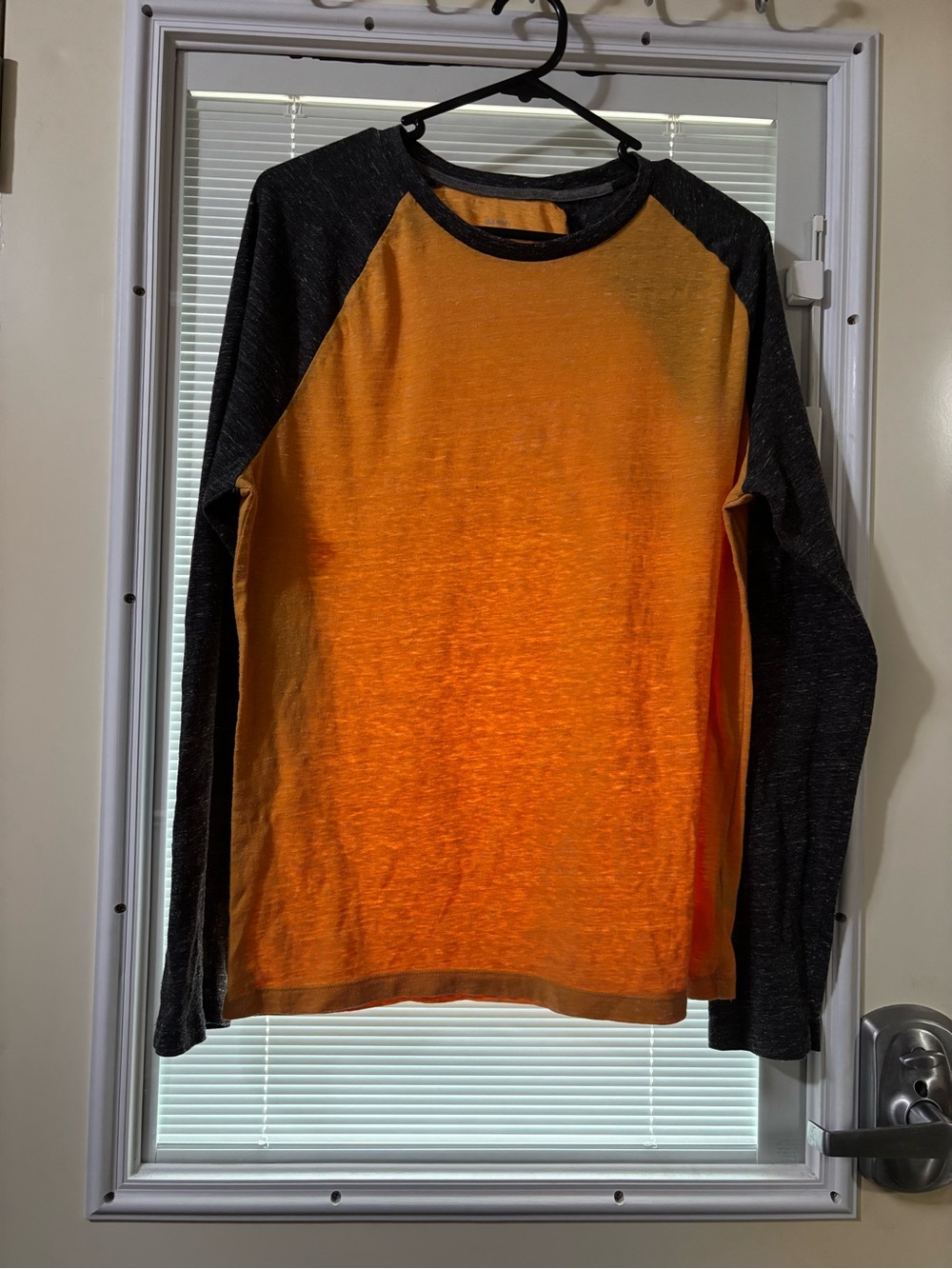 Old Navy Men's Long Sleeve Raglan Tee in Orange and Charcoal